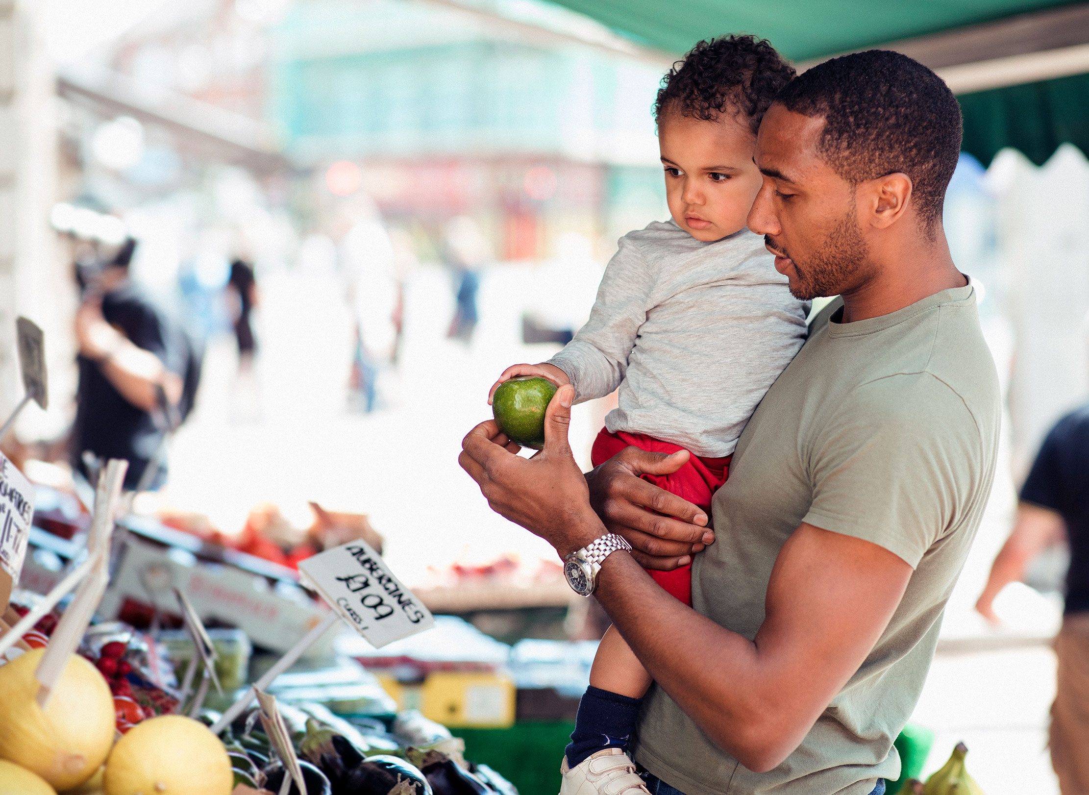 Daddy and son at the farmer's market