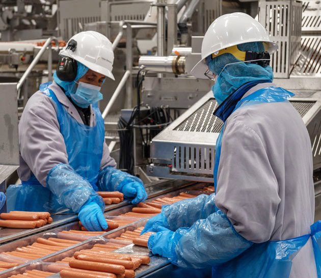 fabrication de hot-dogs